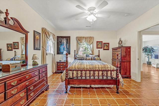 137 Whispering Meadows LN, Wirtz, VA 24184
