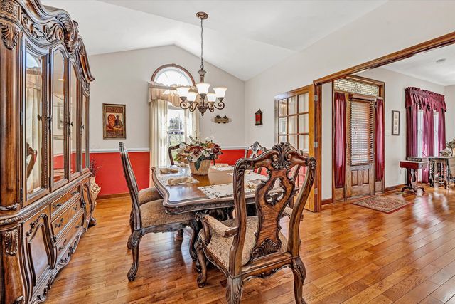 137 Whispering Meadows LN, Wirtz, VA 24184