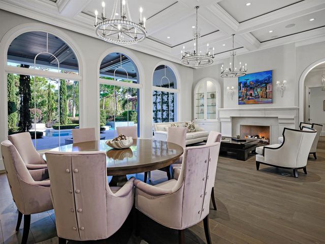 131 W Bears Club Drive, Jupiter, FL 33477