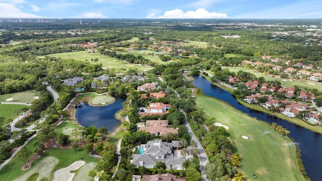 131 W Bears Club Drive, Jupiter, FL 33477