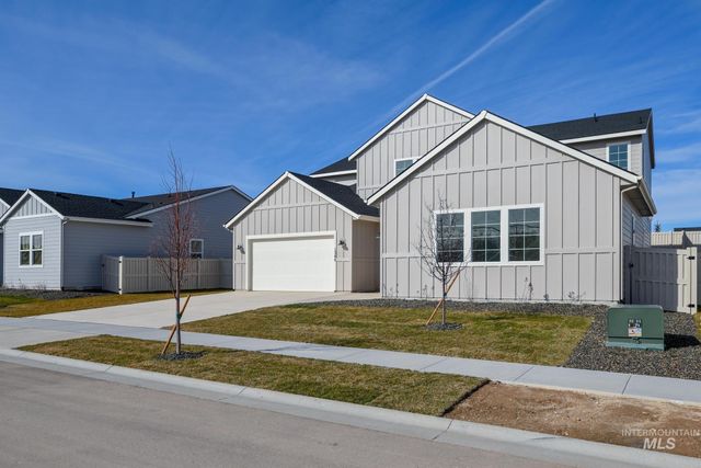 1366 W Grassland Ct, Middleton, ID 83644