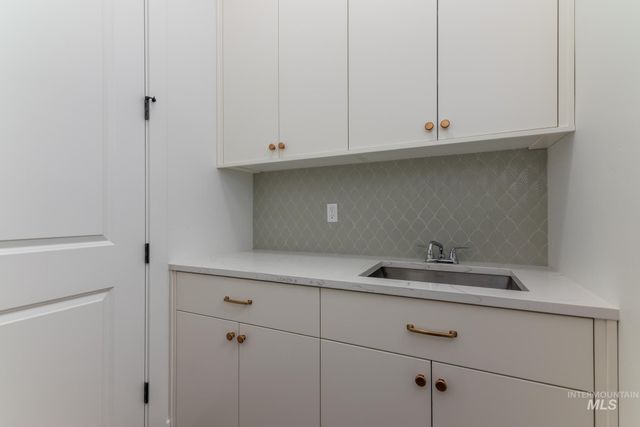 1366 W Grassland Ct, Middleton, ID 83644