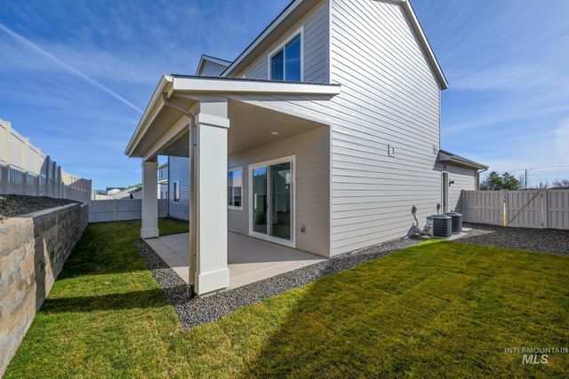 1366 W Grassland Ct, Middleton, ID 83644