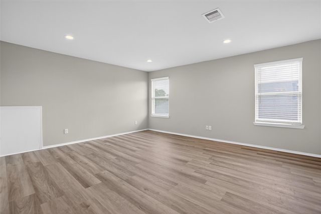 16817 Pink Wintergreen Drive, Conroe, TX 77385