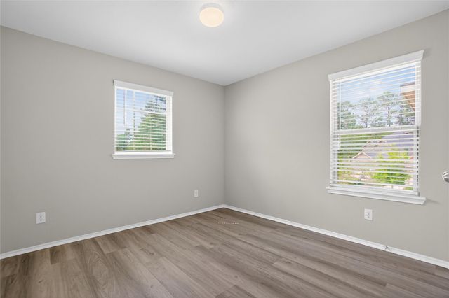 16817 Pink Wintergreen Drive, Conroe, TX 77385