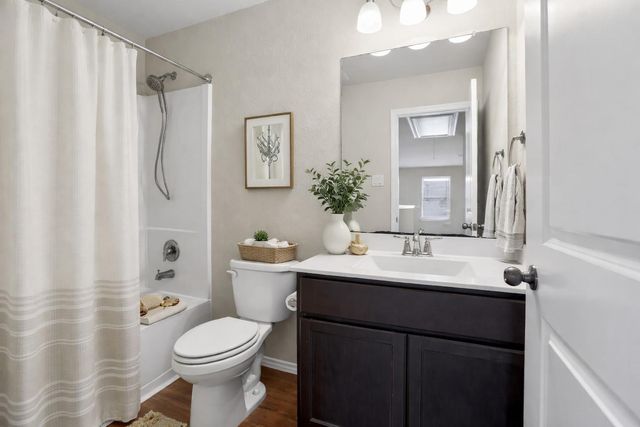 16817 Pink Wintergreen Drive, Conroe, TX 77385