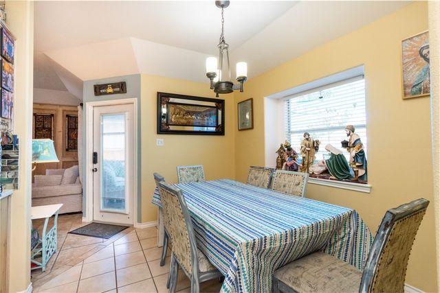 15225 Barataria Dr, Corpus Christi, TX 78418