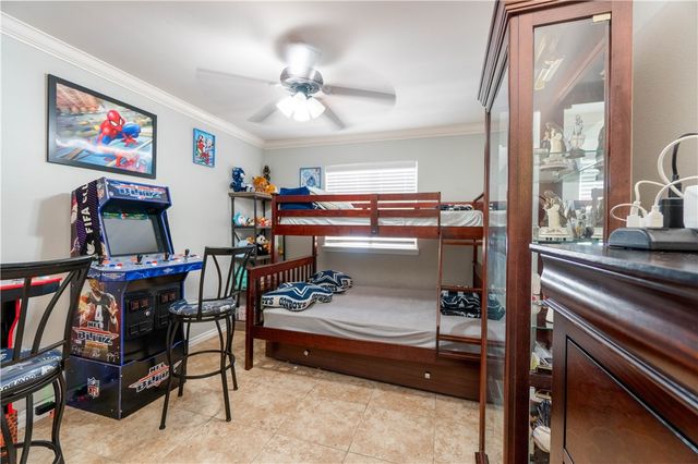 15225 Barataria Dr, Corpus Christi, TX 78418