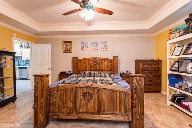 15225 Barataria Dr, Corpus Christi, TX 78418