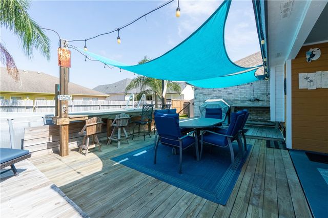 15225 Barataria Dr, Corpus Christi, TX 78418