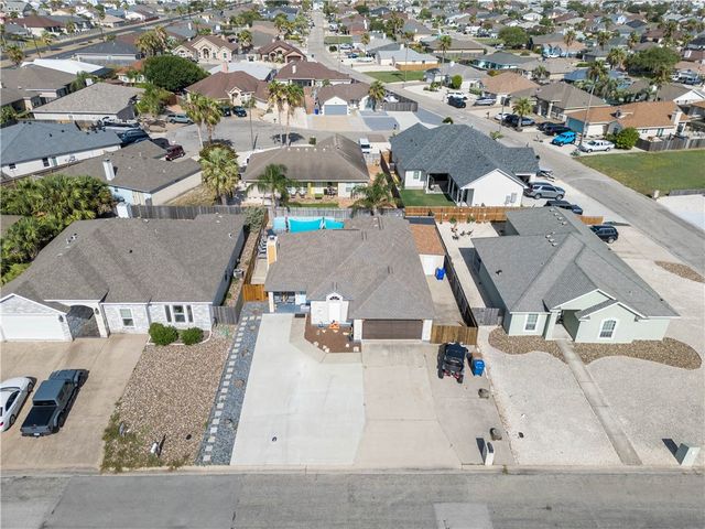15225 Barataria Dr, Corpus Christi, TX 78418