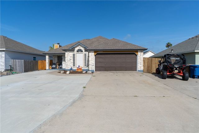 15225 Barataria Dr, Corpus Christi, TX 78418