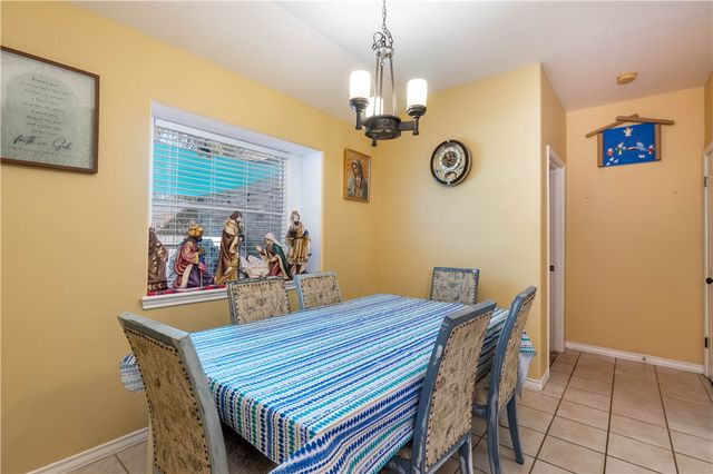 15225 Barataria Dr, Corpus Christi, TX 78418