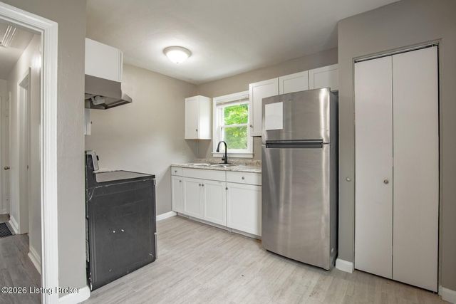 407 Moninda Ln, Elizabethtown, KY 42701