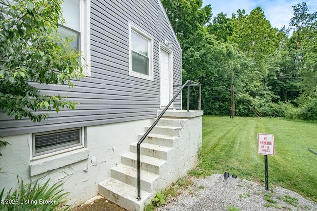 407 Moninda Ln, Elizabethtown, KY 42701
