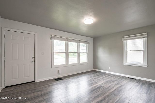 407 Moninda Ln, Elizabethtown, KY 42701