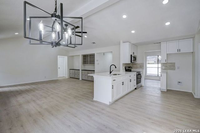 2116 Green Creek, San Antonio, TX 78232