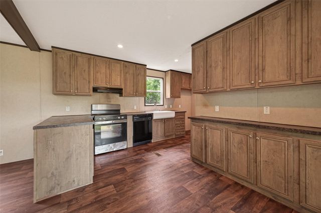 23249 E Community Drive, New Caney, TX 77357