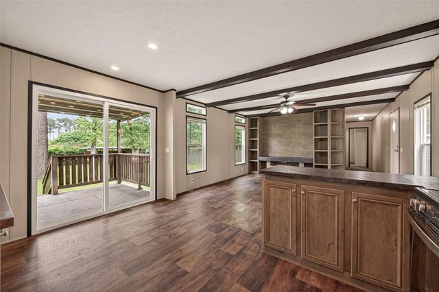 23249 E Community Drive, New Caney, TX 77357