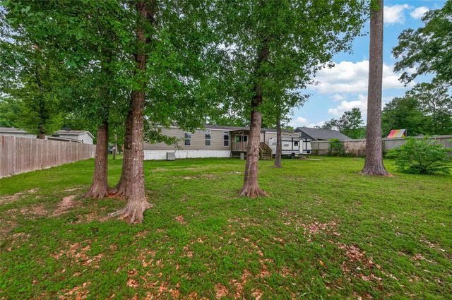 23249 E Community Drive, New Caney, TX 77357