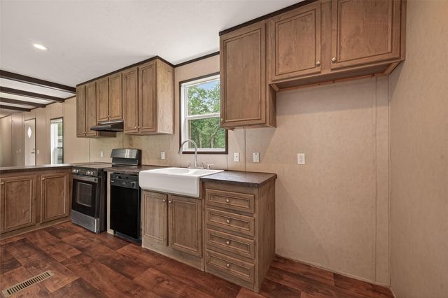 23249 E Community Drive, New Caney, TX 77357