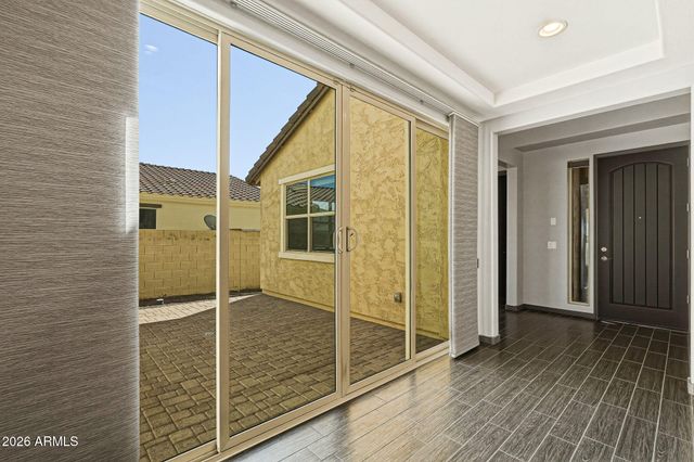 9730 E THATCHER Avenue, Mesa, AZ 85212