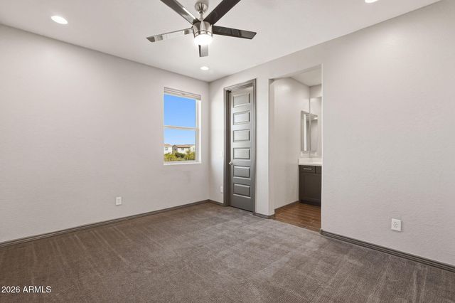 9730 E THATCHER Avenue, Mesa, AZ 85212