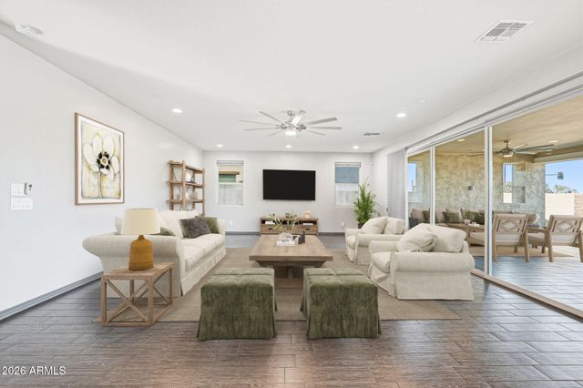 9730 E THATCHER Avenue, Mesa, AZ 85212