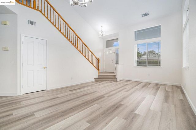 5032 Apache Ct, Antioch, CA 94531