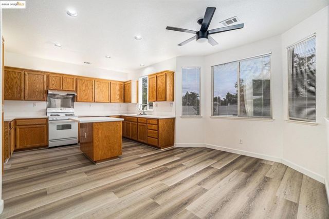 5032 Apache Ct, Antioch, CA 94531