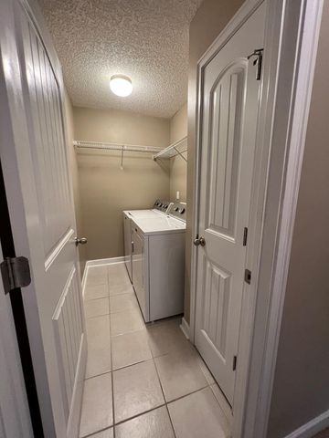 38 Carson Street NE, Ludowici, GA 31316