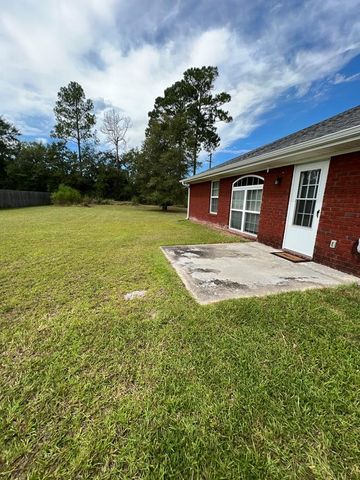 38 Carson Street NE, Ludowici, GA 31316