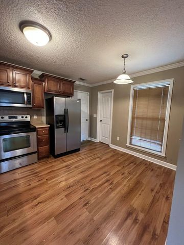 38 Carson Street NE, Ludowici, GA 31316