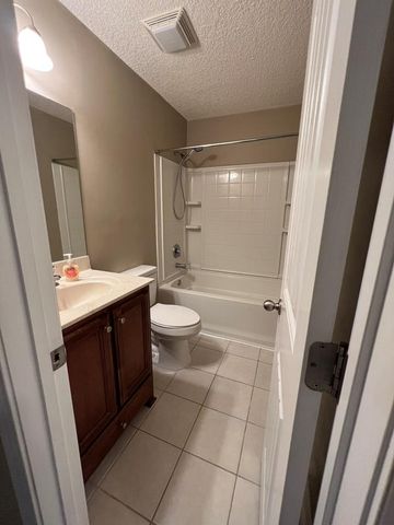 38 Carson Street NE, Ludowici, GA 31316