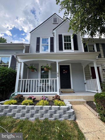 6324 CHIMNEY WOOD CT, Alexandria, VA 22306