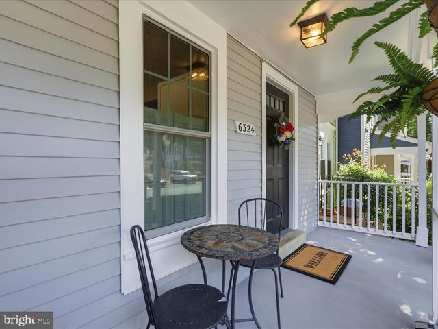 6324 CHIMNEY WOOD CT, Alexandria, VA 22306