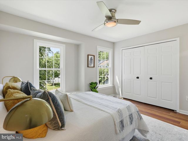 6324 CHIMNEY WOOD CT, Alexandria, VA 22306