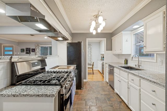 10615 Longmeadow Drive, Dallas, TX 75238