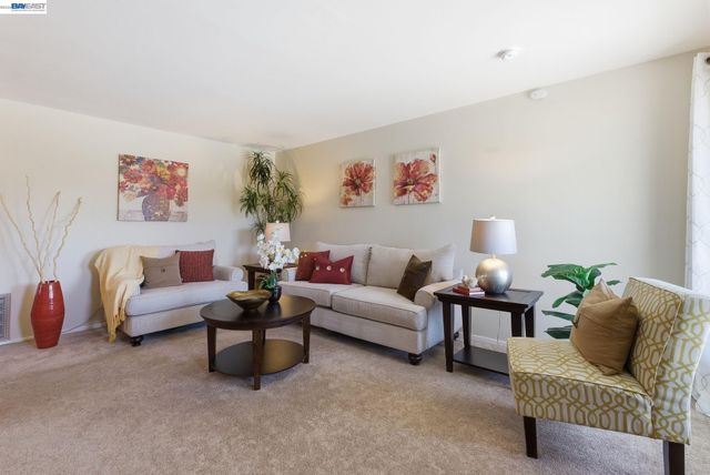 18160 Hunter Ave, San Lorenzo, CA 94541