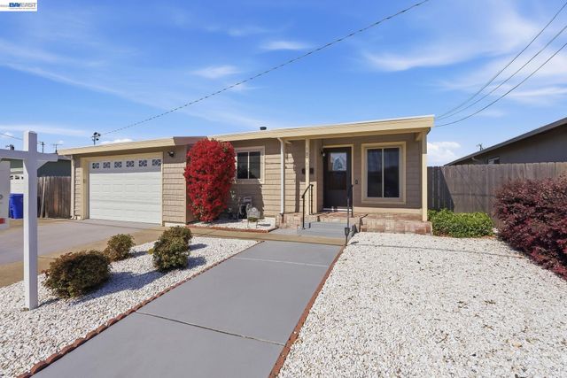 18160 Hunter Ave, San Lorenzo, CA 94541