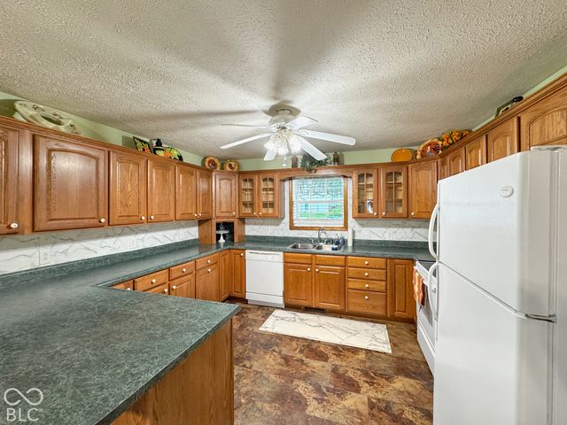 2219 S Rogers Street, Bloomington, IN 47403
