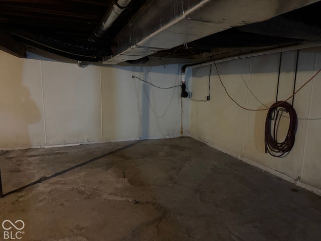 2219 S Rogers Street, Bloomington, IN 47403