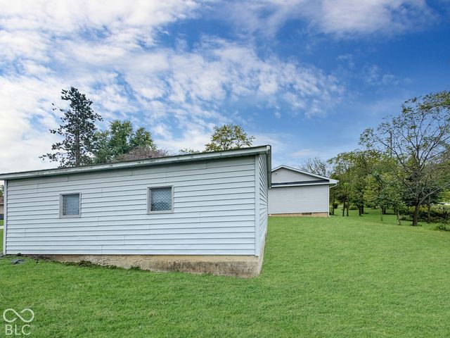 2219 S Rogers Street, Bloomington, IN 47403
