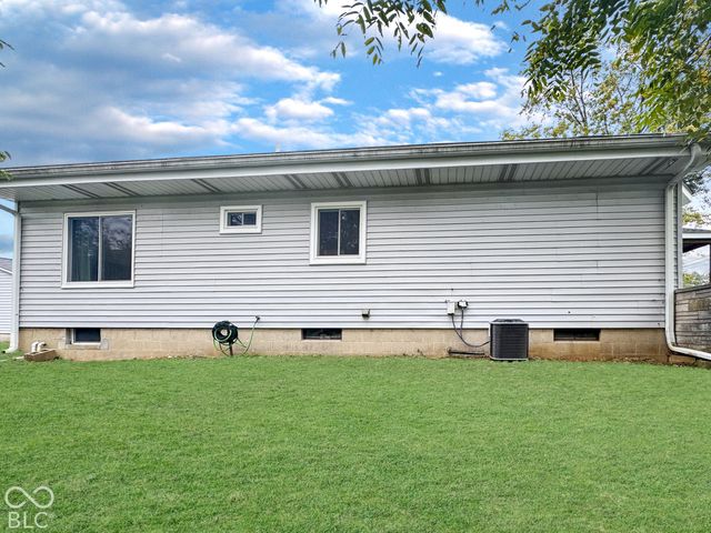 2219 S Rogers Street, Bloomington, IN 47403