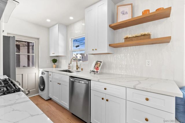 614 4th Street, Coronado, CA 92118