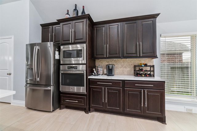 4011 Nestra Drive, Katy, TX 77493