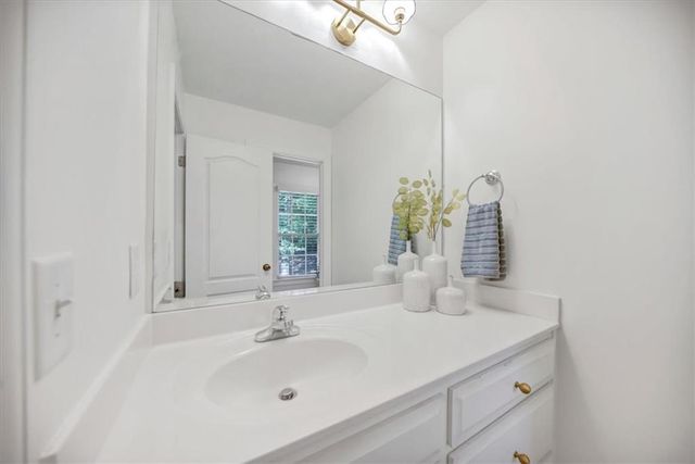 778 Arnold Mill Road, Woodstock, GA 30188