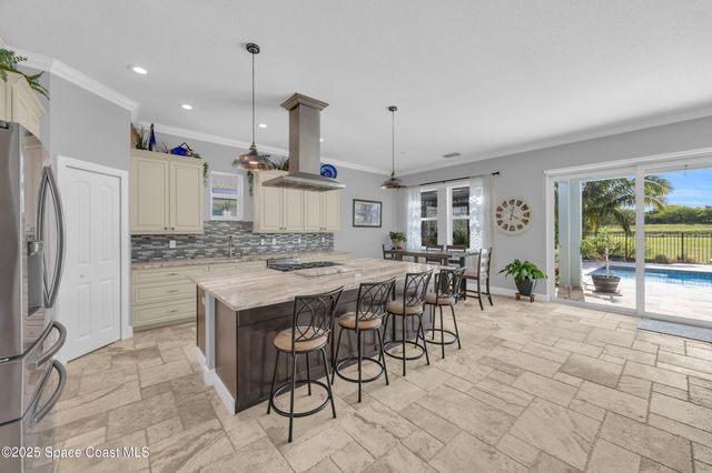 379 SW South Quick Circle, Port St. Lucie, FL 34953