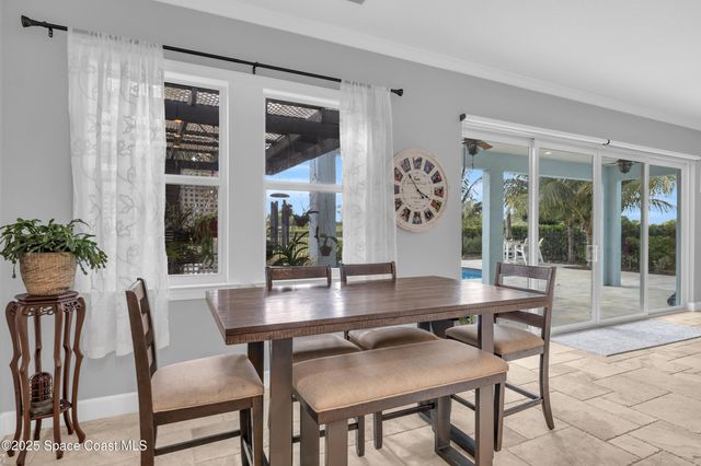 379 SW South Quick Circle, Port St. Lucie, FL 34953