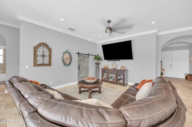 379 SW South Quick Circle, Port St. Lucie, FL 34953